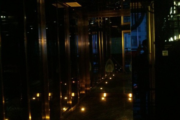 成都红雪松桑拿板价格实惠(成都雪松项目什么时候开工)